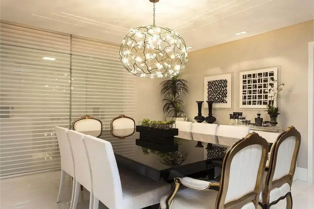 Espelhos Estratégicos: Ampliando a Luz e o Espaço - inspiração 2