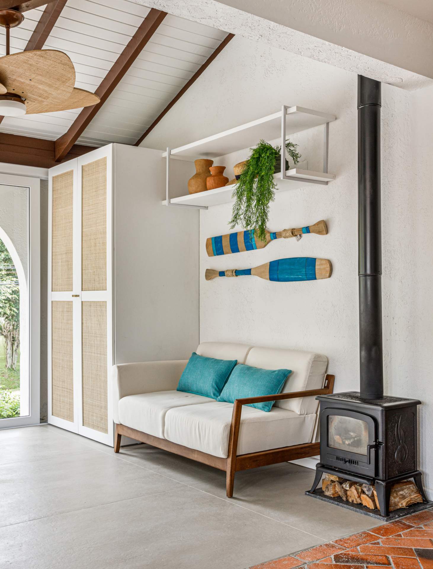 Móveis com Caráter: Peças que Unem Conforto e Estilo Náutico - inspiração 1