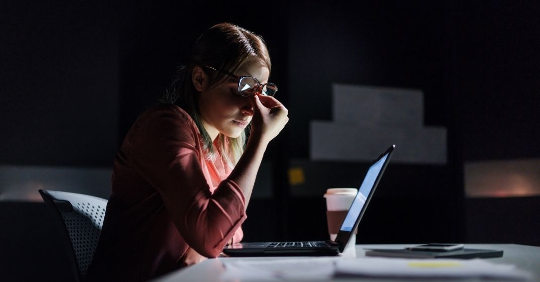 Distância Certa da Tela: Crie Seu Espaço de Trabalho Ergonômico - inspiração 2