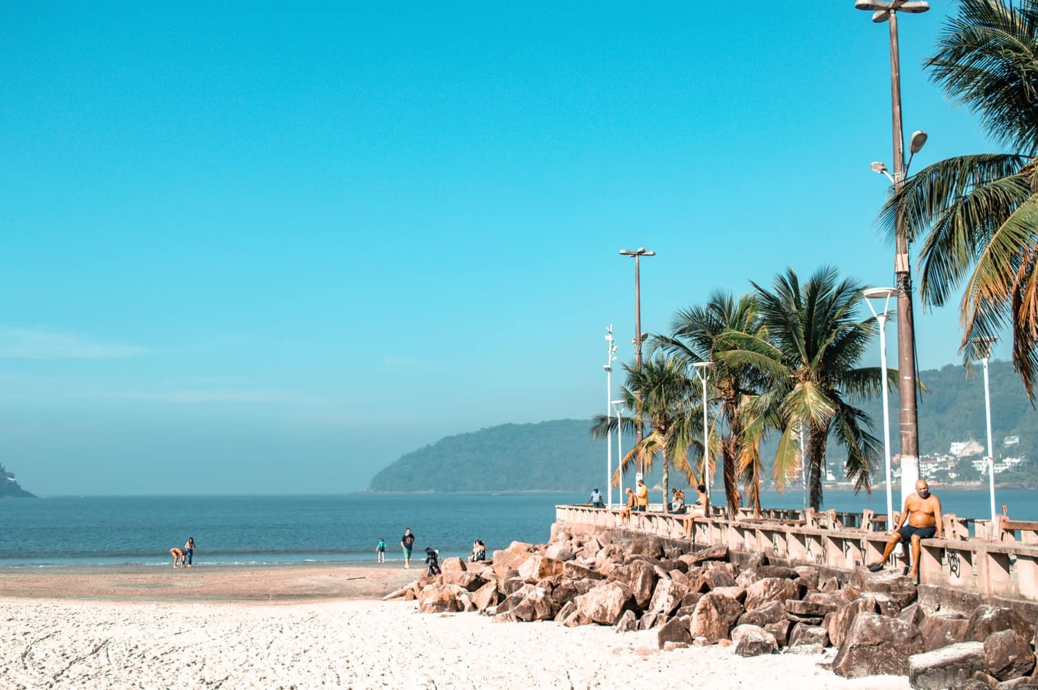 Praia do Pernambuco: Um Refúgio Sofisticado entre Duas Belas Orlas em Guarujá - inspiração 2
