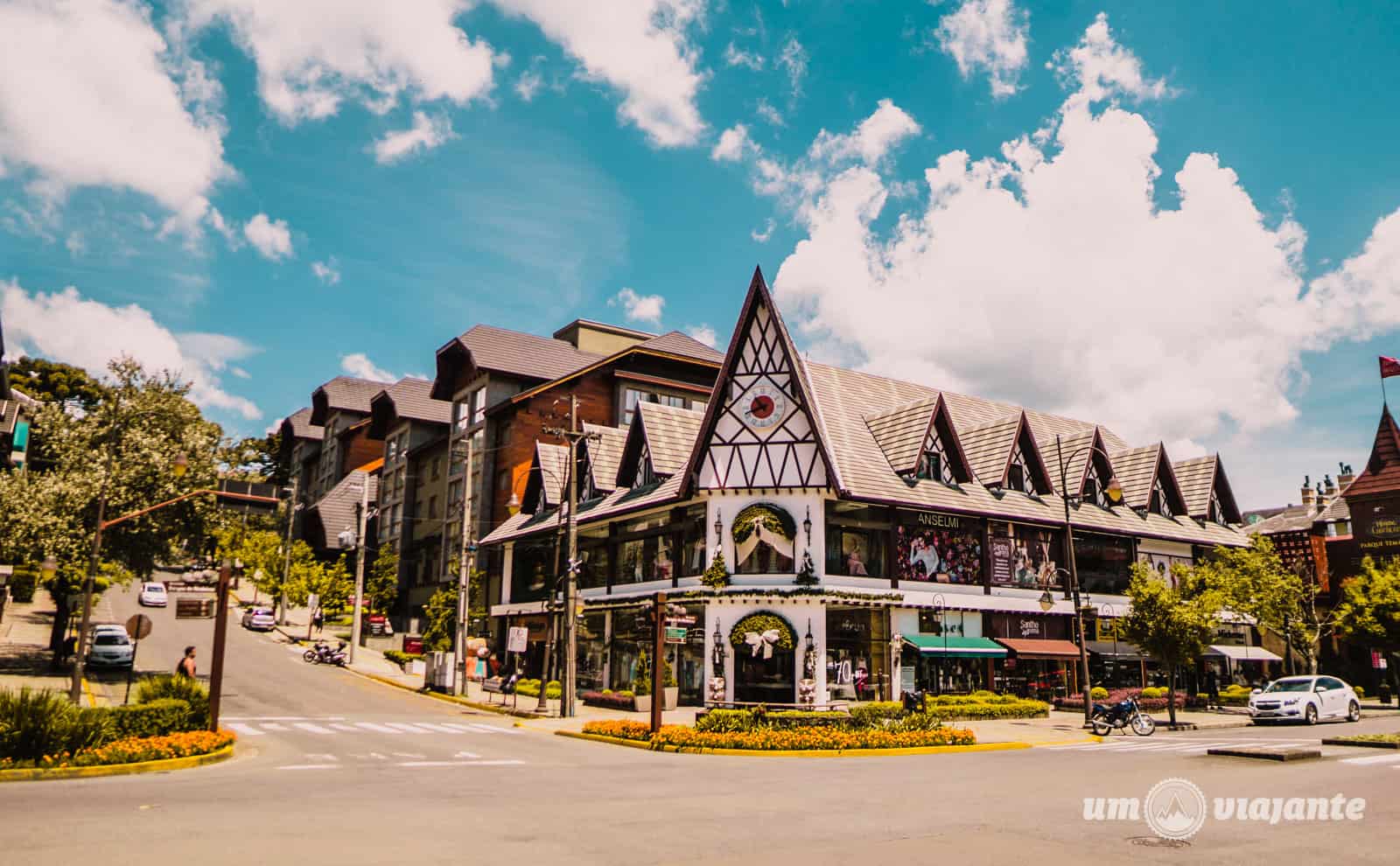 O Coração Pulsante: Vantagens de se hospedar no Centro de Gramado - inspiração 1
