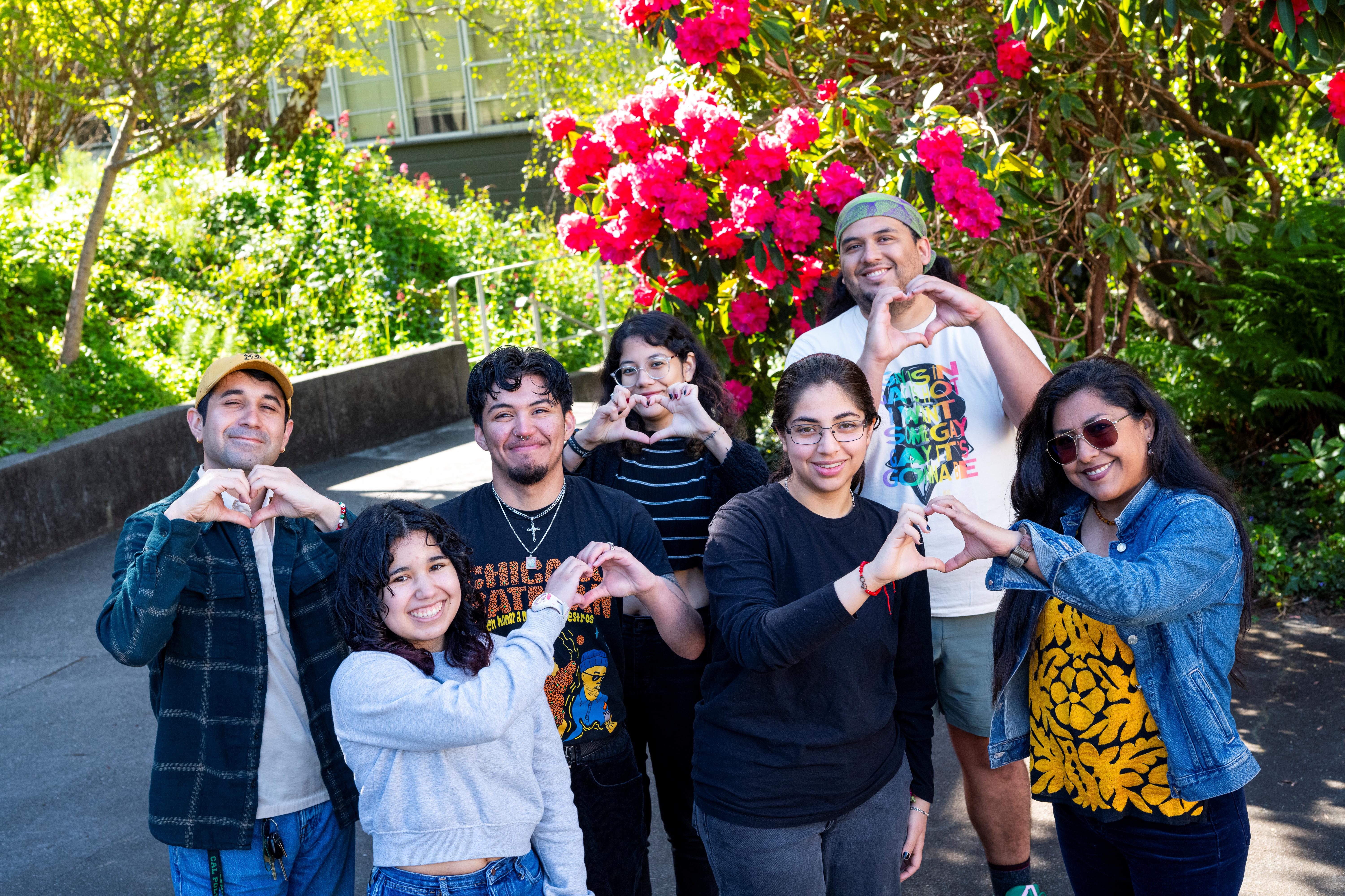 Espaço de Convivência e Colaboração: Um Refúgio Universitário - inspiração 2