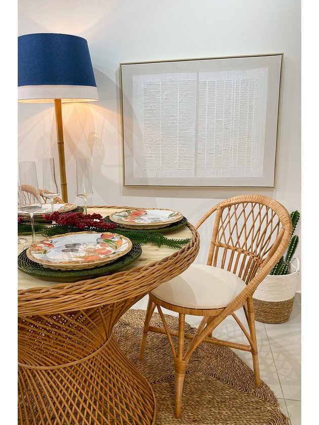 Harmonizando sua cadeira de vime com a decoração. - inspiração 1