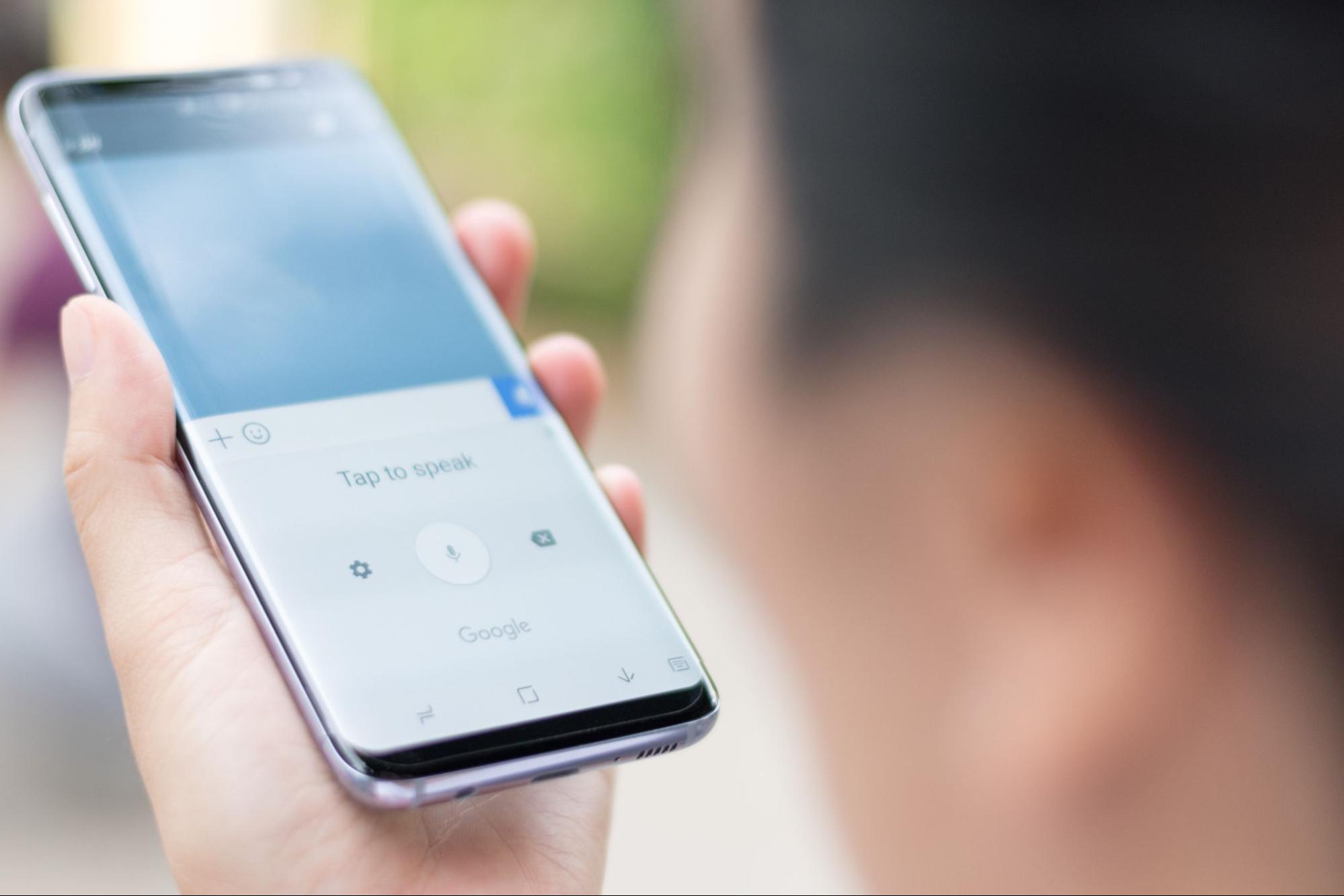Mais Contexto, Menos Digitação: A Busca por Voz e a Era da Conveniência - inspiração 2