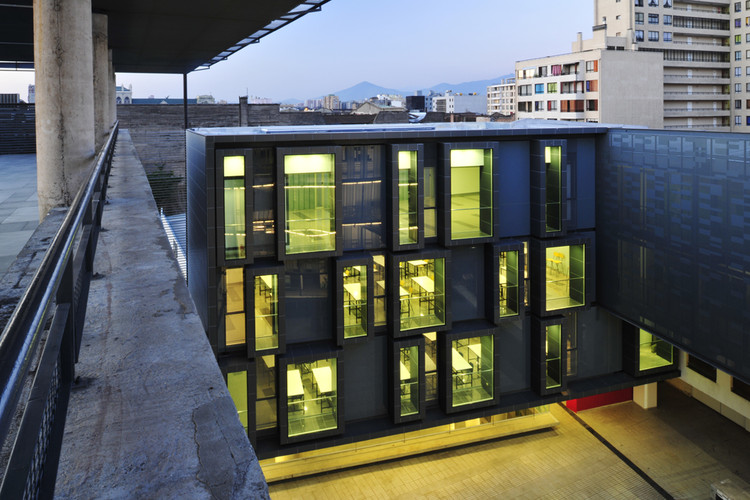 Diferenças cruciais entre faculdade tradicional e ampliada - inspiração 1