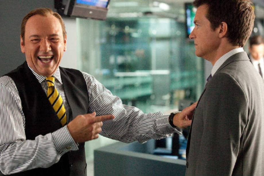 Chefes Desastrosos em 'Como Ser Solteiro': A Vida Pós-Fim de Relacionamento e o Trabalho - inspiração 2