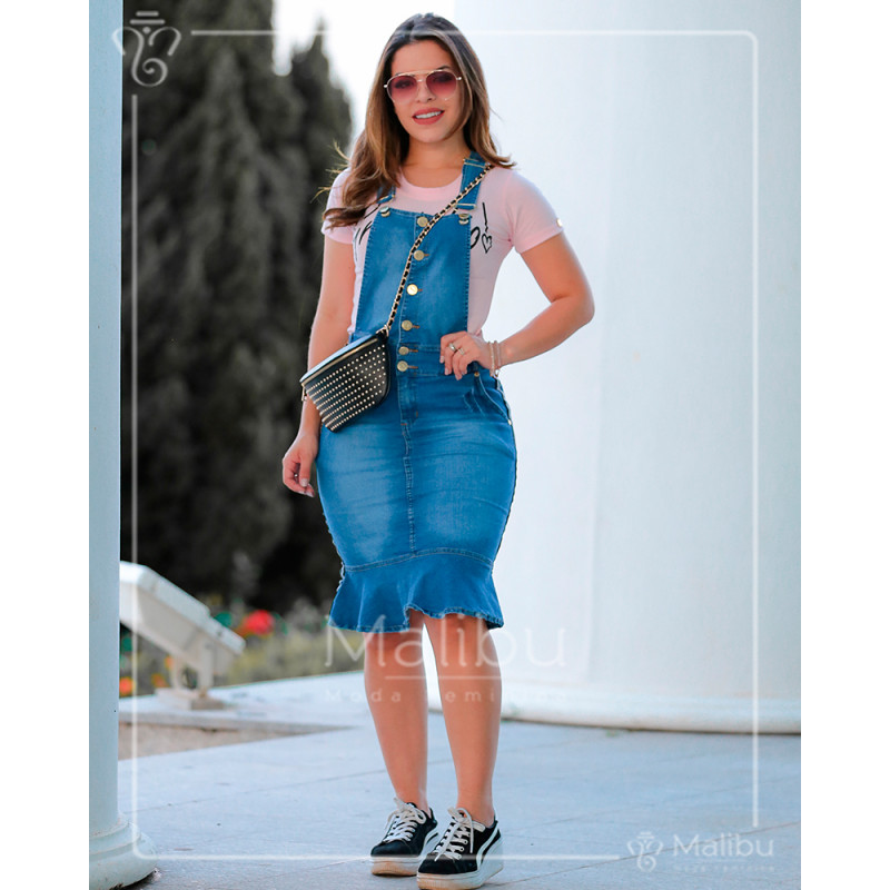 Jeanswear com Salopete: O Clássico Que Nunca Sai de Moda - inspiração 2