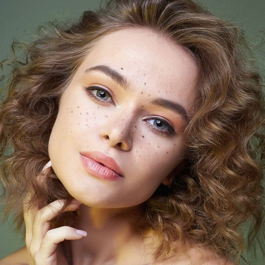 Lábios Perfeitos: O Equilíbrio Visual que Você Busca - inspiração 1