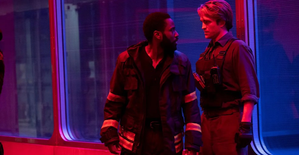 Ecos do Futuro e o Destino Humano: Uma Perspectiva de 'Minority Report' - inspiração 2