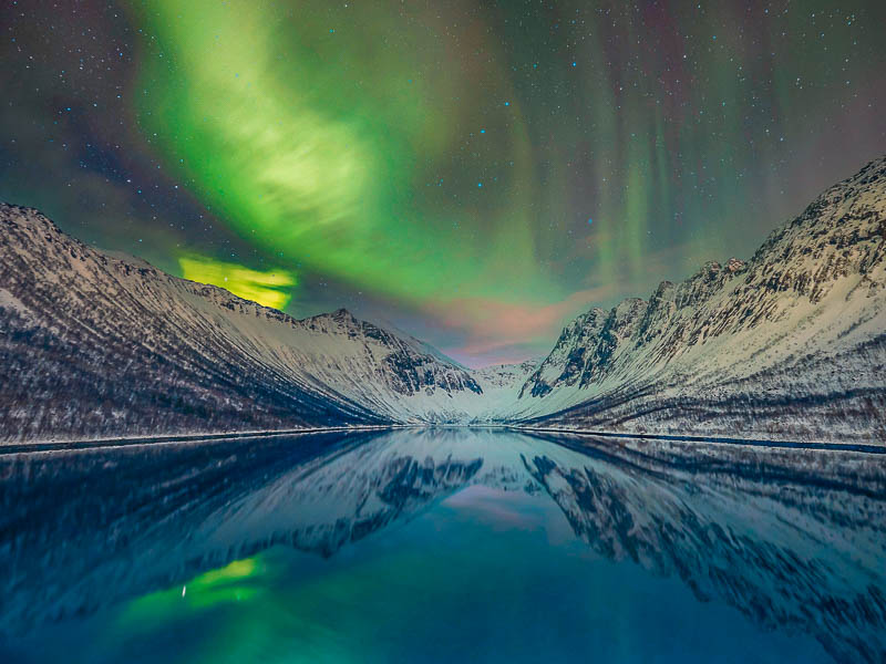 Canadá: A Vastidão do Yukon e os Céus Vibrantes - inspiração 2