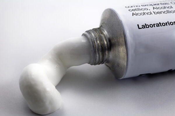 Ácidos clareadores: qual o mais indicado para o seu tipo de mancha?