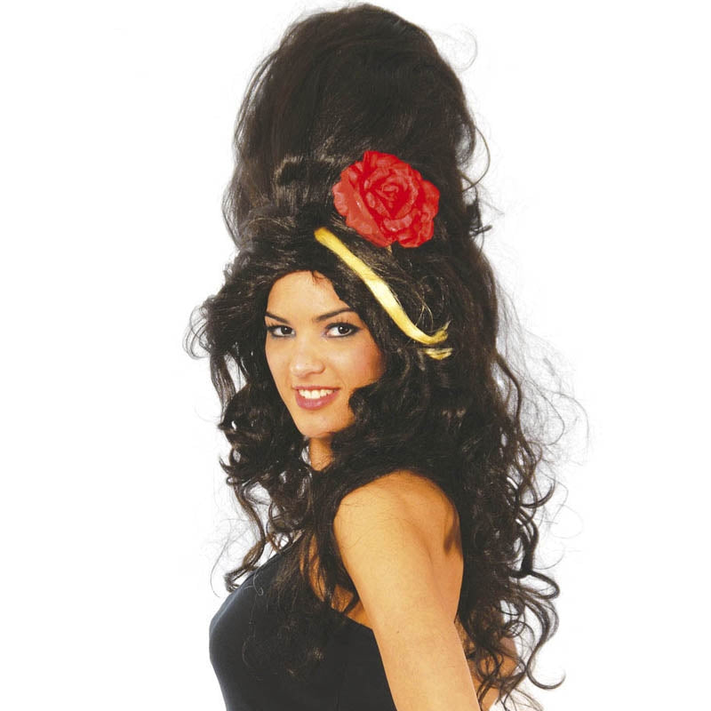 Onde encontrar perucas de qualidade para fantasias inspiradas em Amy Winehouse