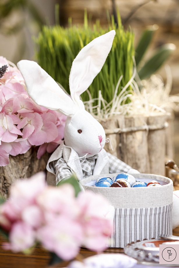 DIY: Crie Seu Próprio Centro de Mesa de Páscoa com Coelhinhos