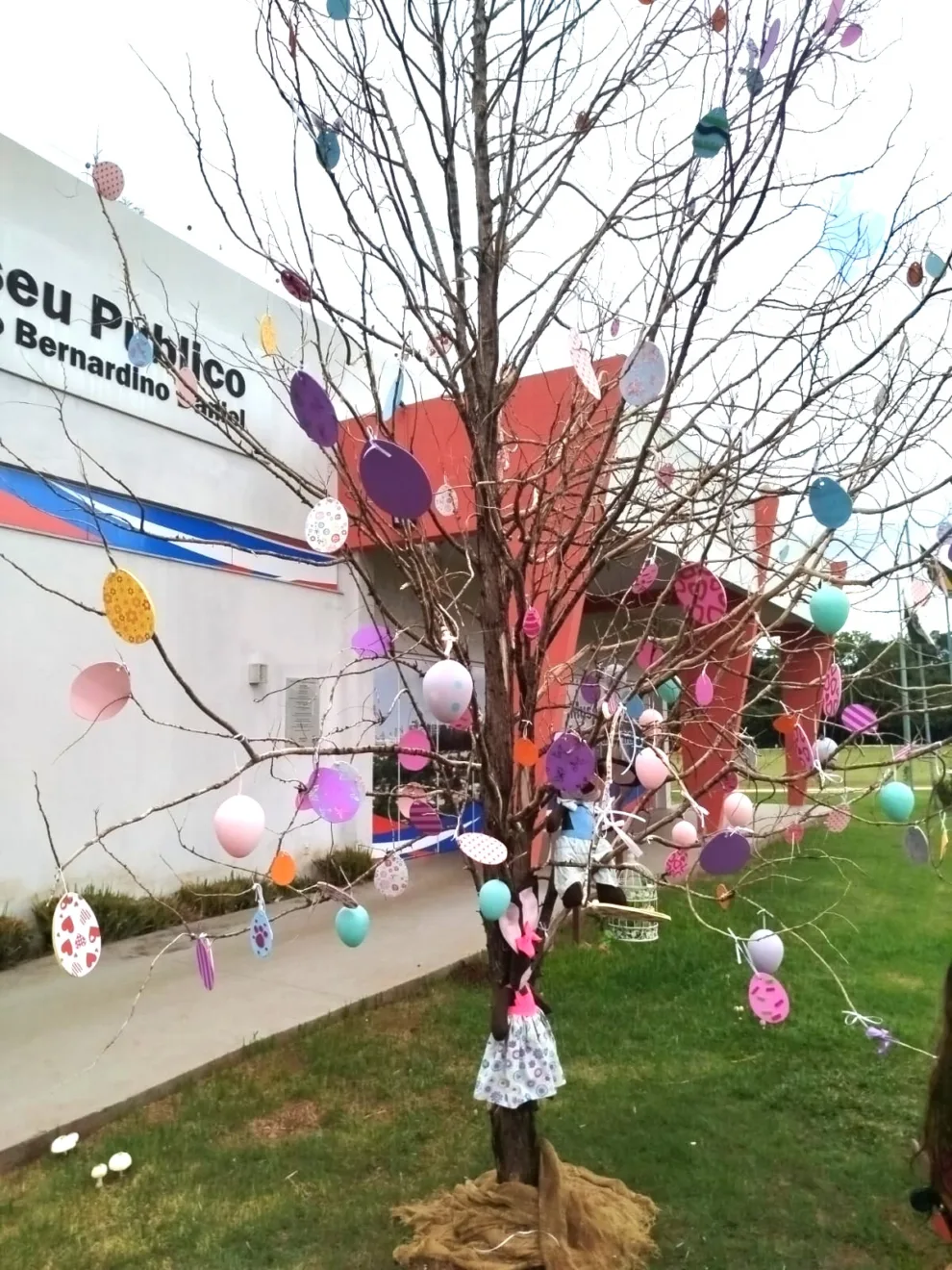 árvore de páscoa alemã Osterbaum