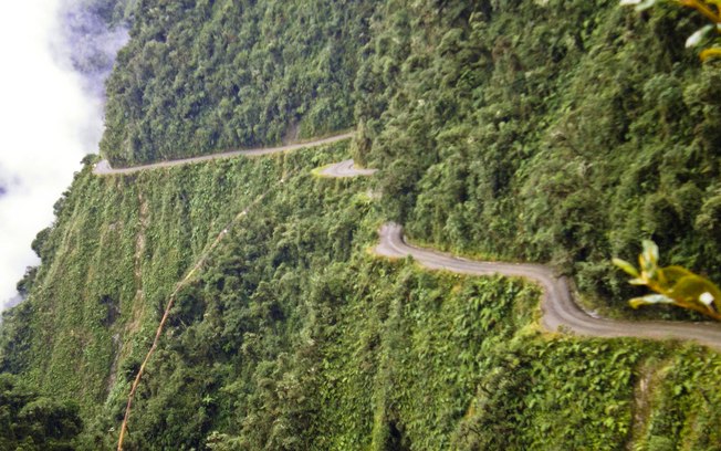 Como a Monotonia Afeta a Direção em Longas Estradas