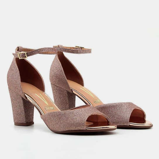 Davi Sacer e Trazendo a Arca: O Legado de 'Bendito Serei' no Louvor Nacional