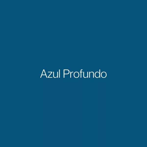tonalidade azul intensa
