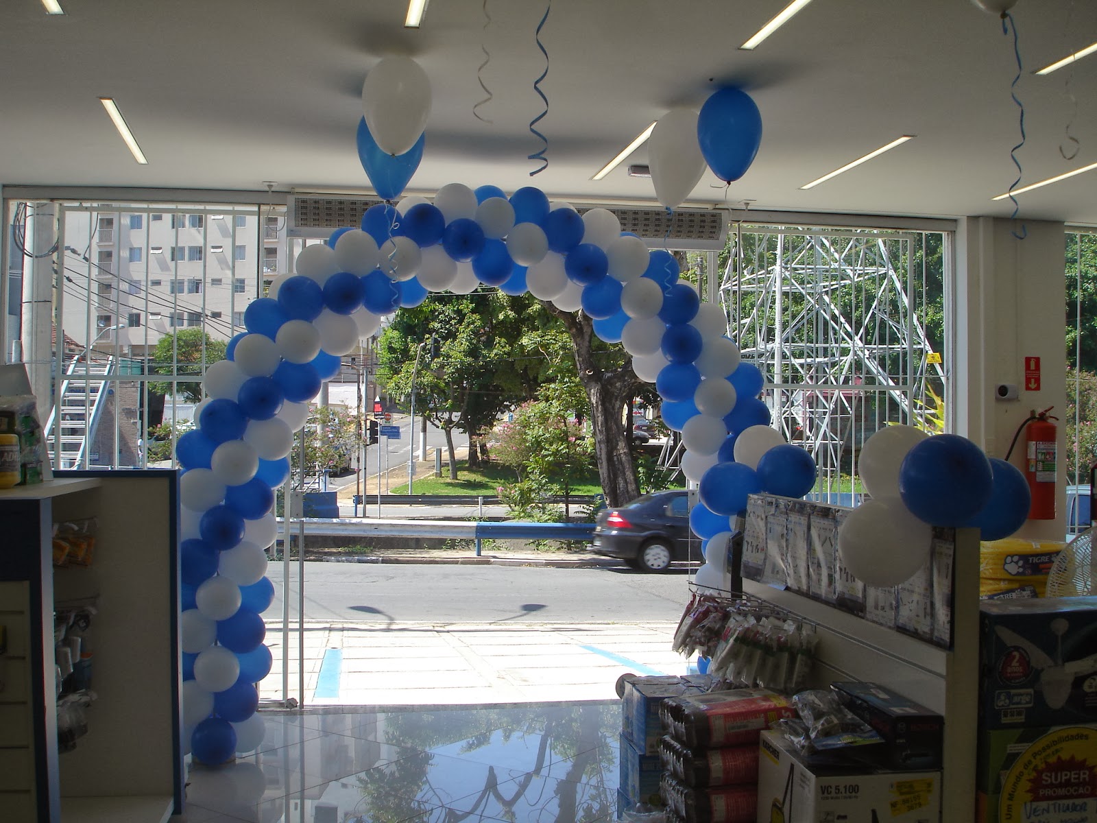 balões metalizados para inauguração