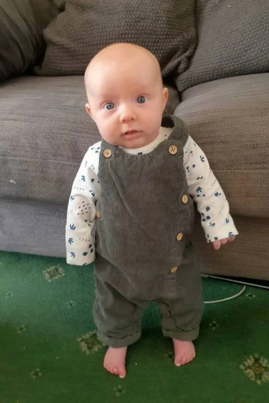 Sustentação da Cabeça em Recém-Nascidos: O Que é Normal?