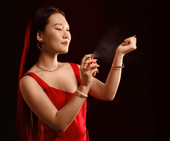 Tendências de Maquiagem 2025: O que os Blogs de Luxo Estão Falando