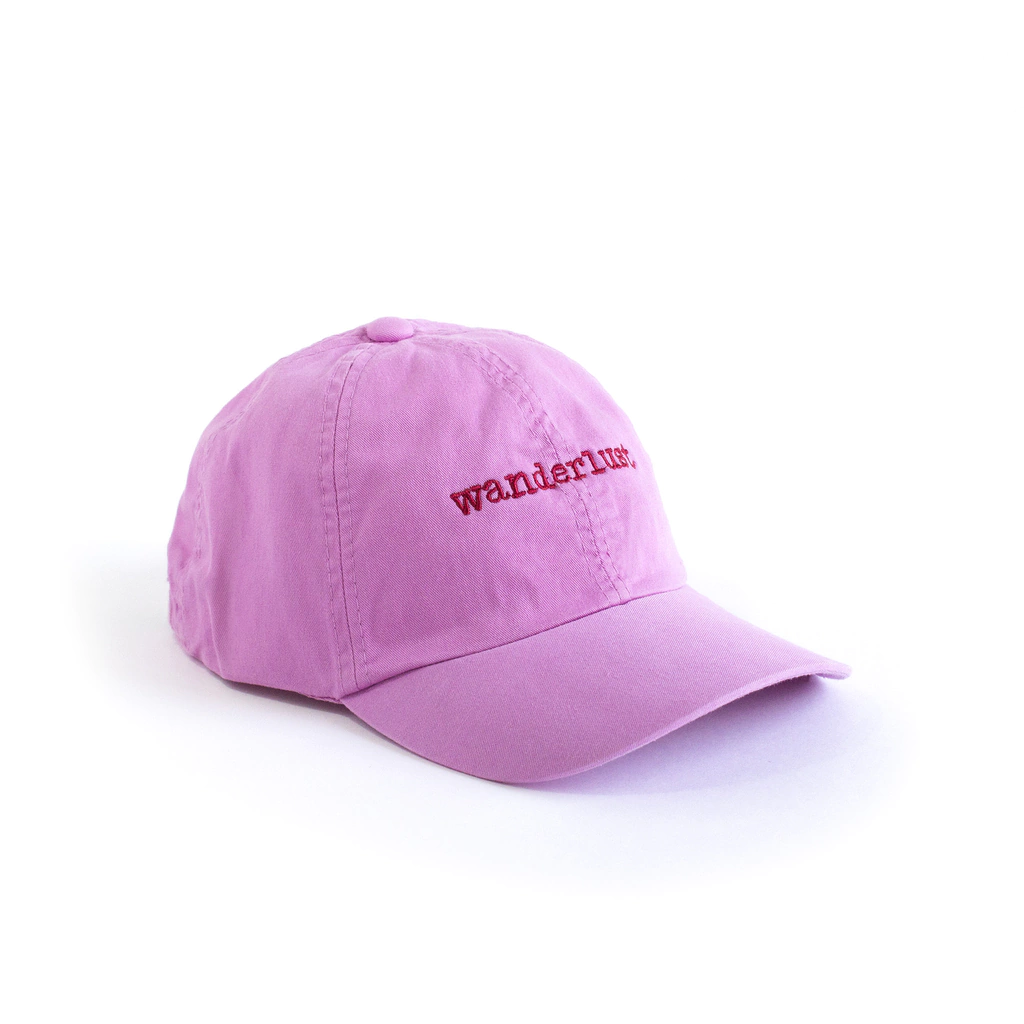 boné estiloso feminino
