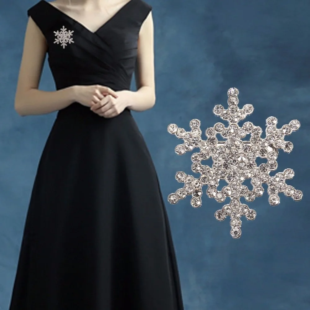 como escolher o broche perfeito para seu vestido de festa