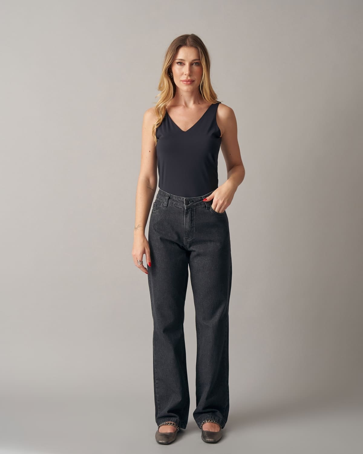 Calça reta feminina cargo