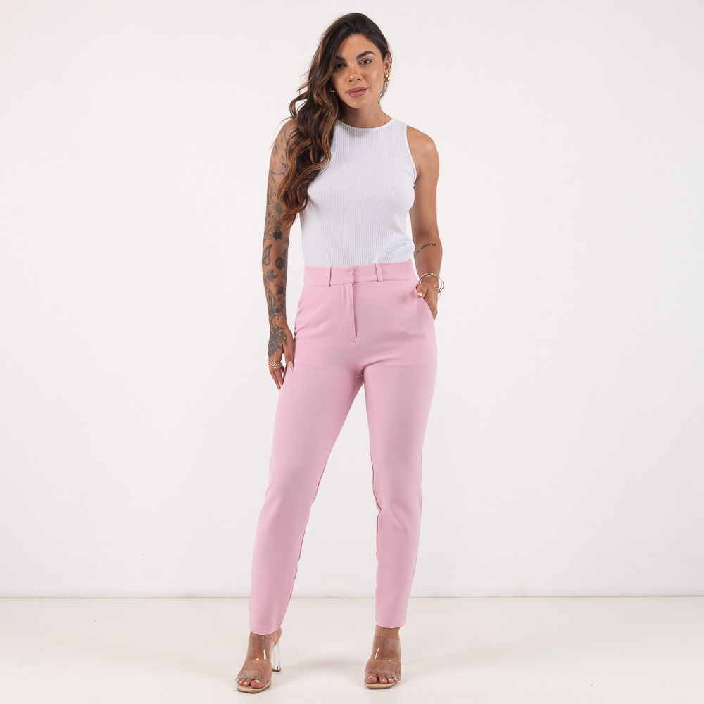 Calça rosa clara