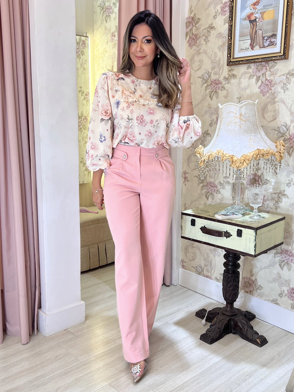 Calça de alfaiataria rosa