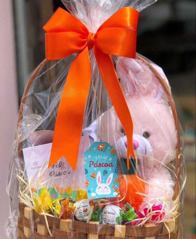 cestinhas de vime decoradas para páscoa