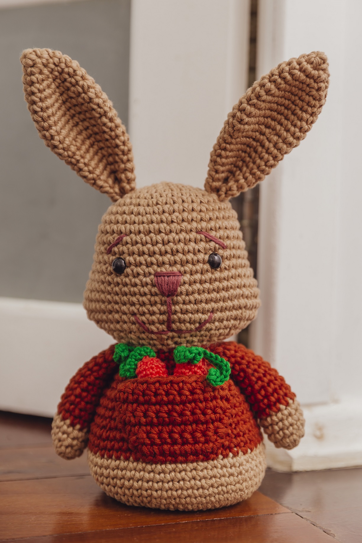 coelho de páscoa de crochê amigurumi