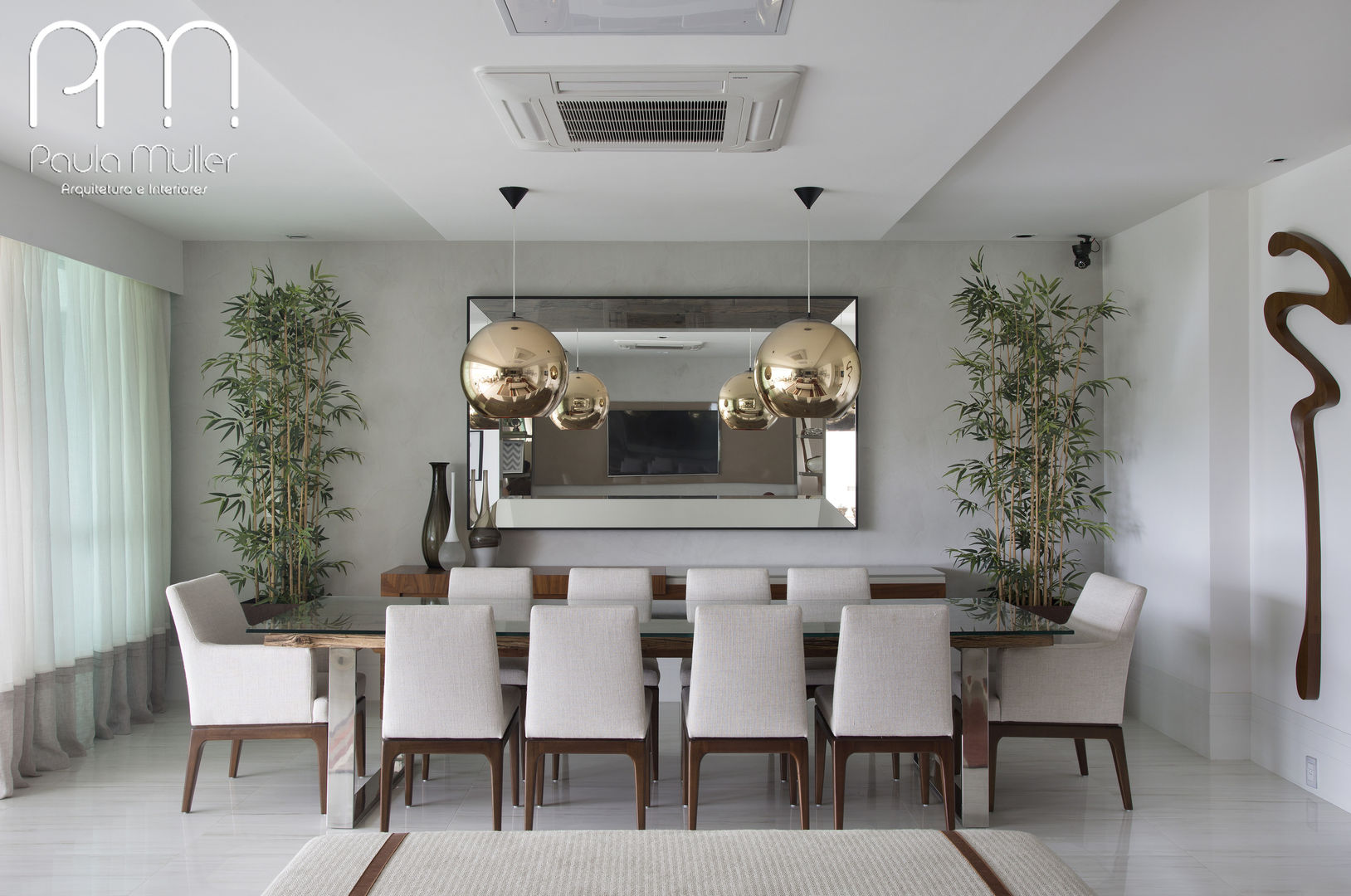 como decorar sala com espelho bisotado