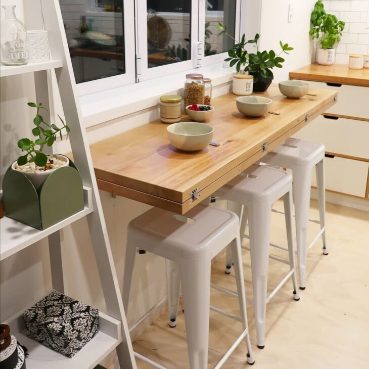 Mesa Dobrável com Ajuste de Altura: Versatilidade para o Dia a Dia