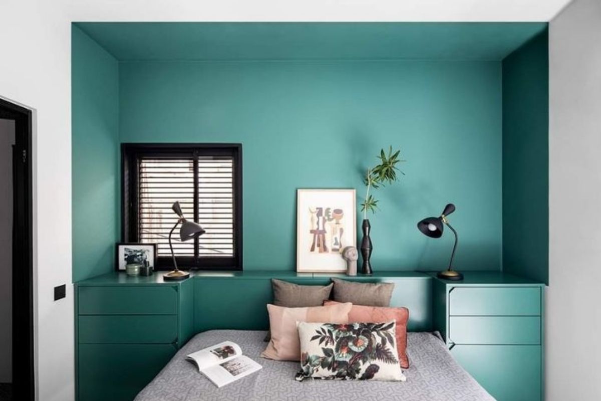 como fazer cabeceira de cama com pintura na parede