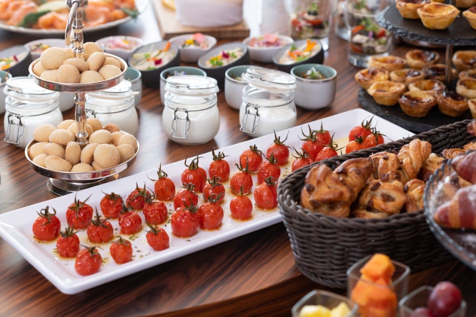 Decoração de Páscoa DIY: Guirlandas e Centros de Mesa