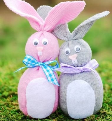 como fazer um coelho de meia