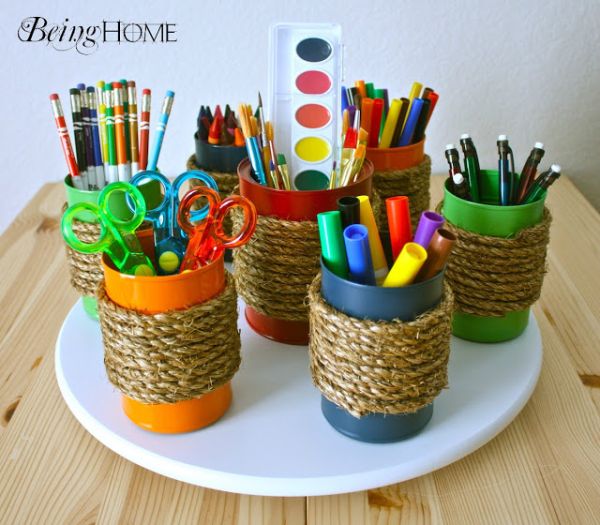 ideias de organizador de mesa com material reciclado