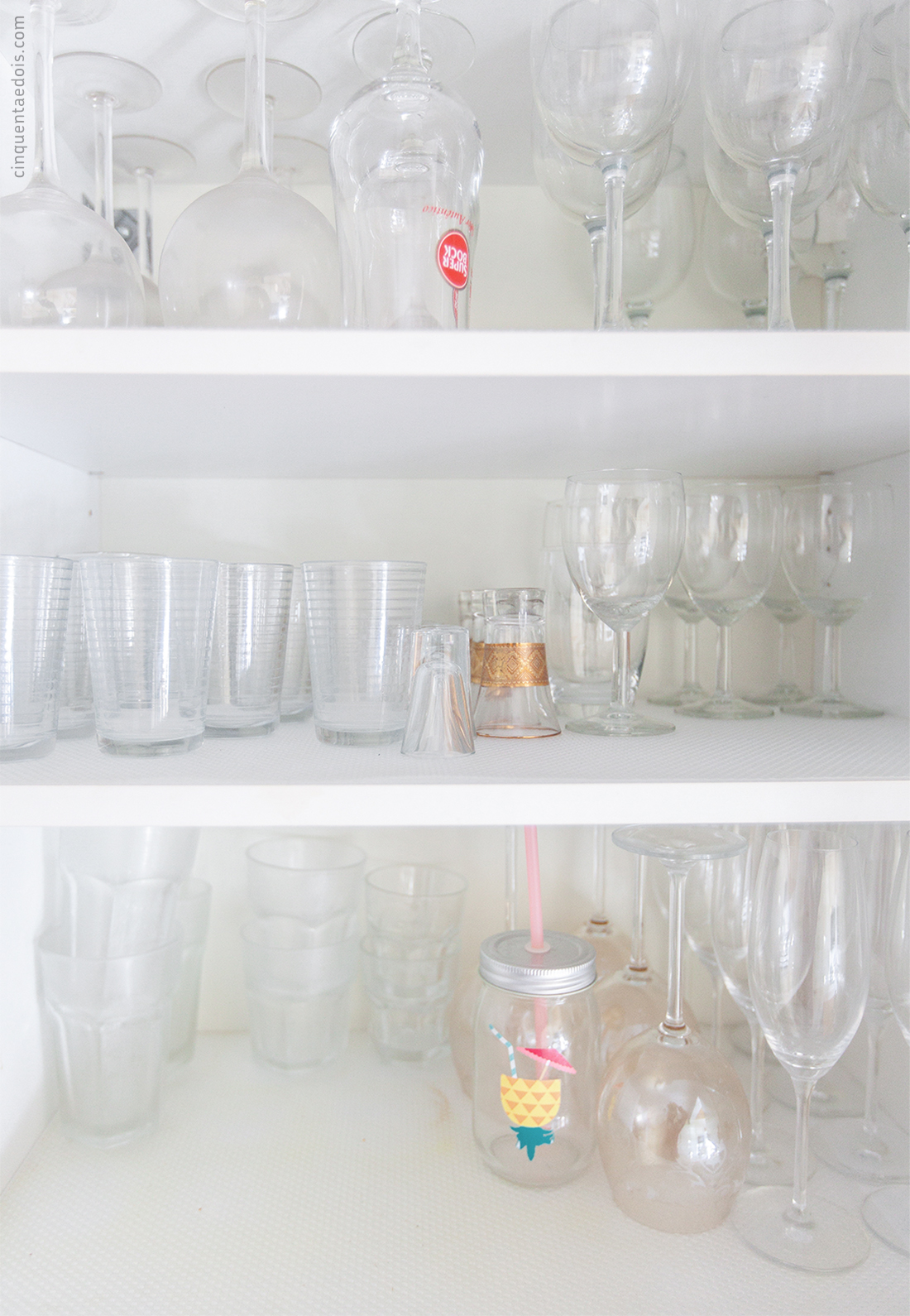 como guardar copos descartáveis após a festa