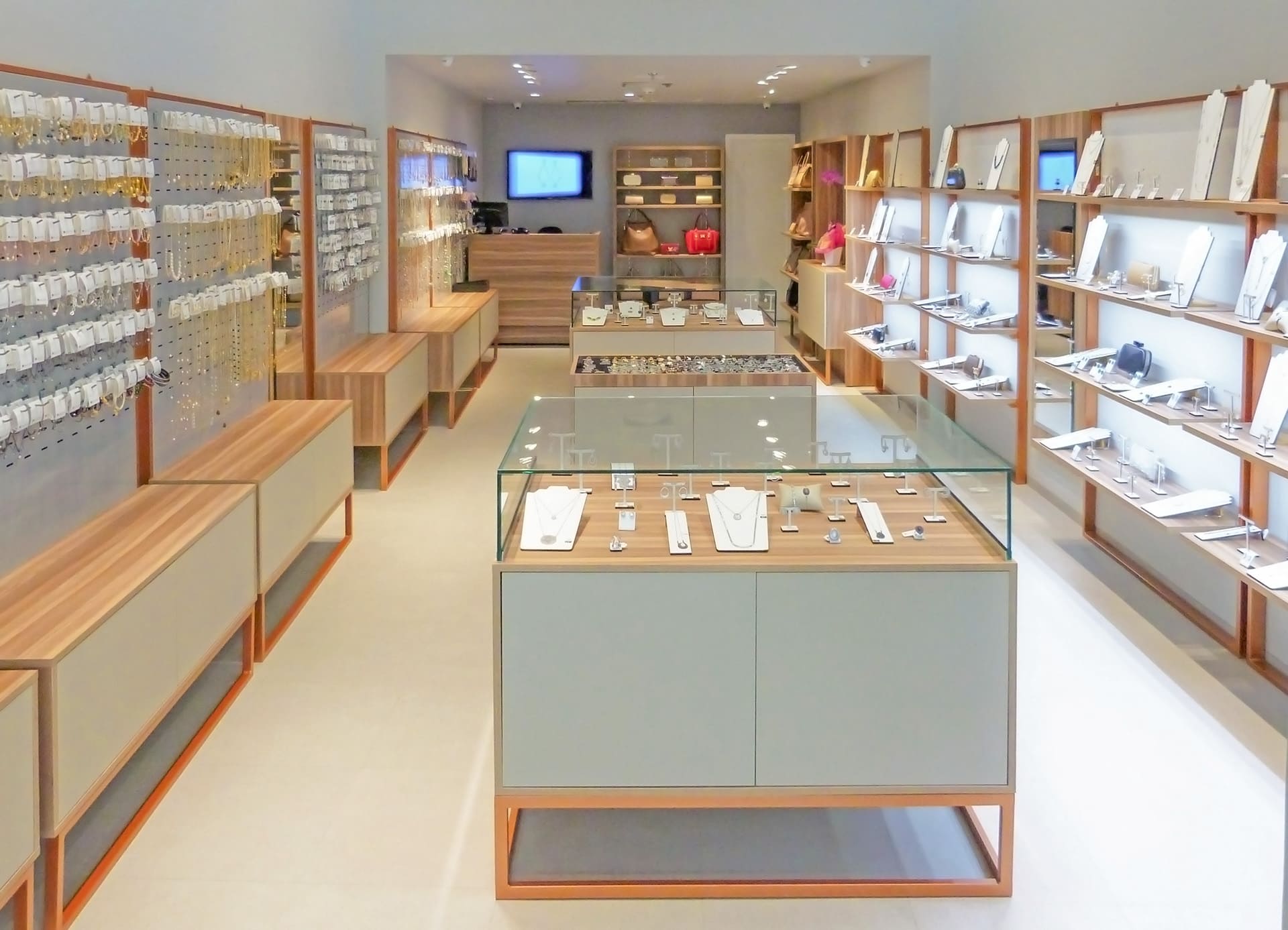 Desvendando o CNAE e a Formalização para sua Loja de Bijuterias