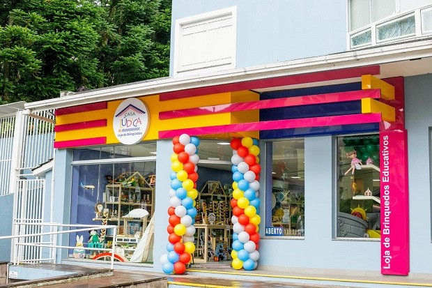 Estratégias de Marketing Digital para Lojas de Brinquedos Educativos no Instagram