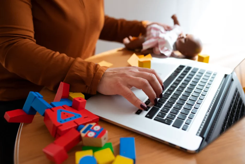 Guia Completo para Criar um Plano de Negócios para Sua Loja de Brinquedos Educativos