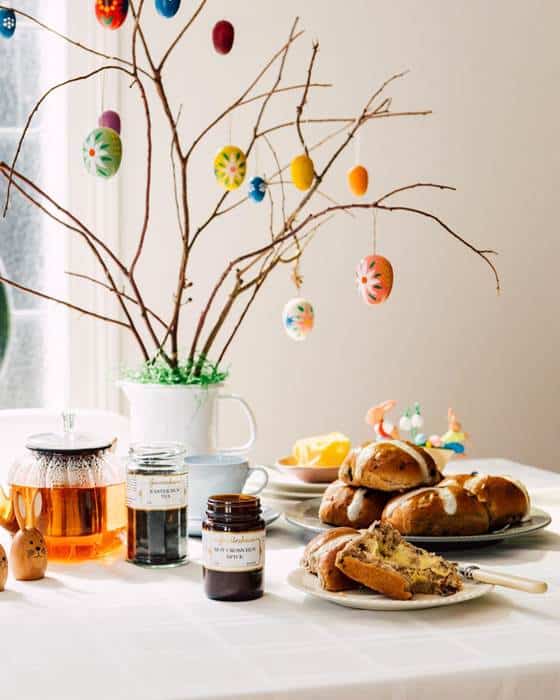 As melhores cores e tendências para a decoração de Páscoa em 2025