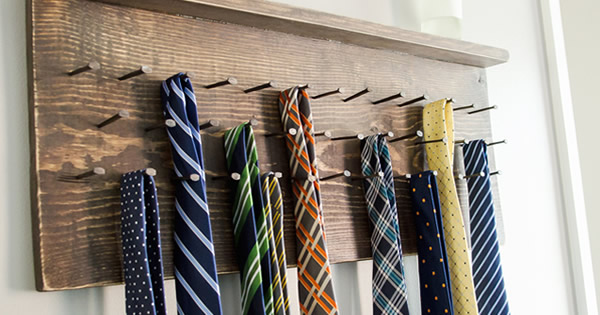 Gaveta de Gravatas Perfeita: O Método de Enrolar que Você Precisa Conhecer