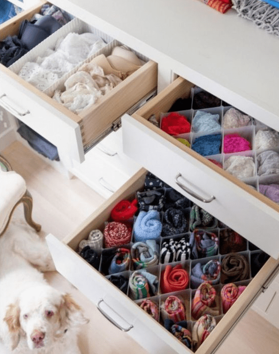 como organizar a gaveta de meias e cuecas