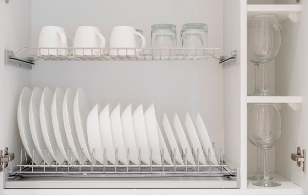 Como Organizar Louças Finas e de Uso Diário