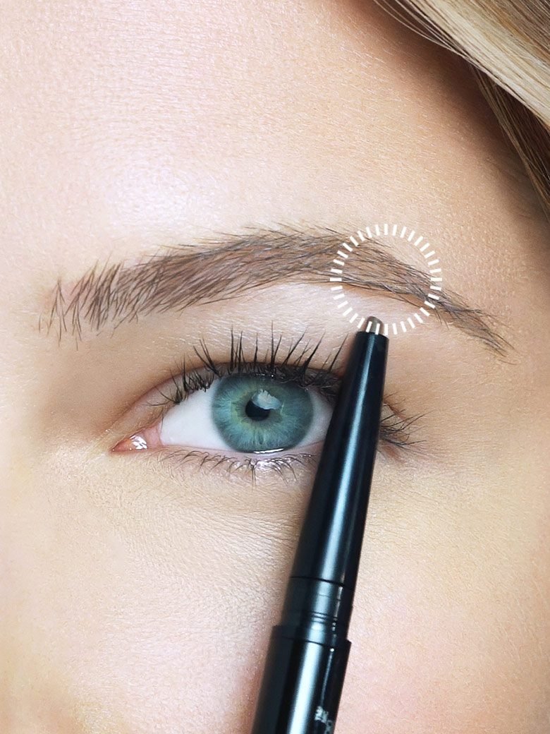 Produtos essenciais para o design de sobrancelhas