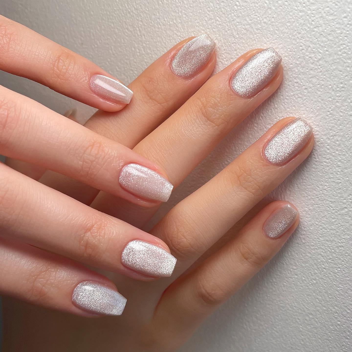 Guia completo: Métodos para remover unhas postiças em casa