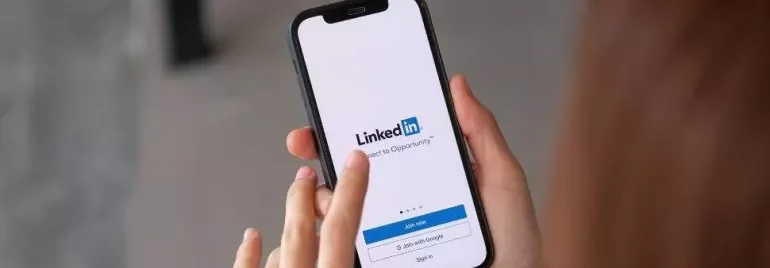 Como usar palavras-chave estratégicas no seu título do LinkedIn
