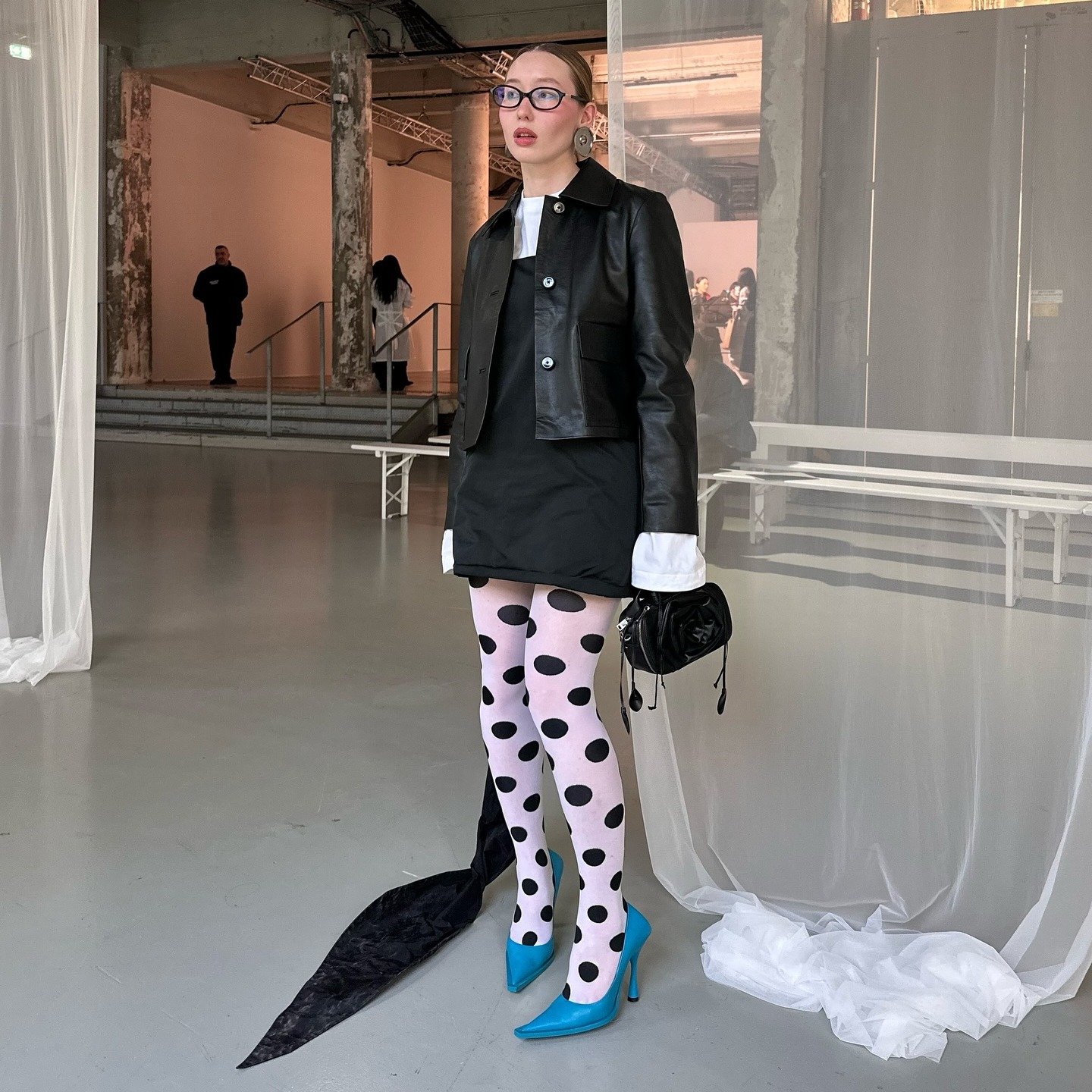 inspiração looks estampa bolinhas grandes