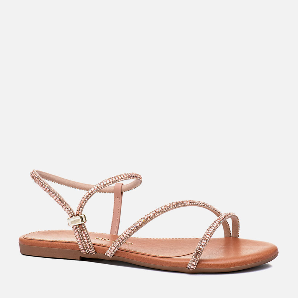 como usar sandália rasteirinha com pedraria